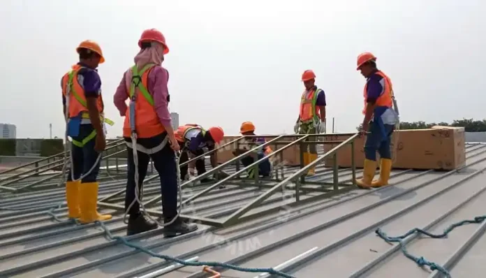 Penerapan K3 dalam Pemasangan Wika Water Heater: Komitmen PT Tekindo Utama untuk Proyek Aman dan Berkualitas